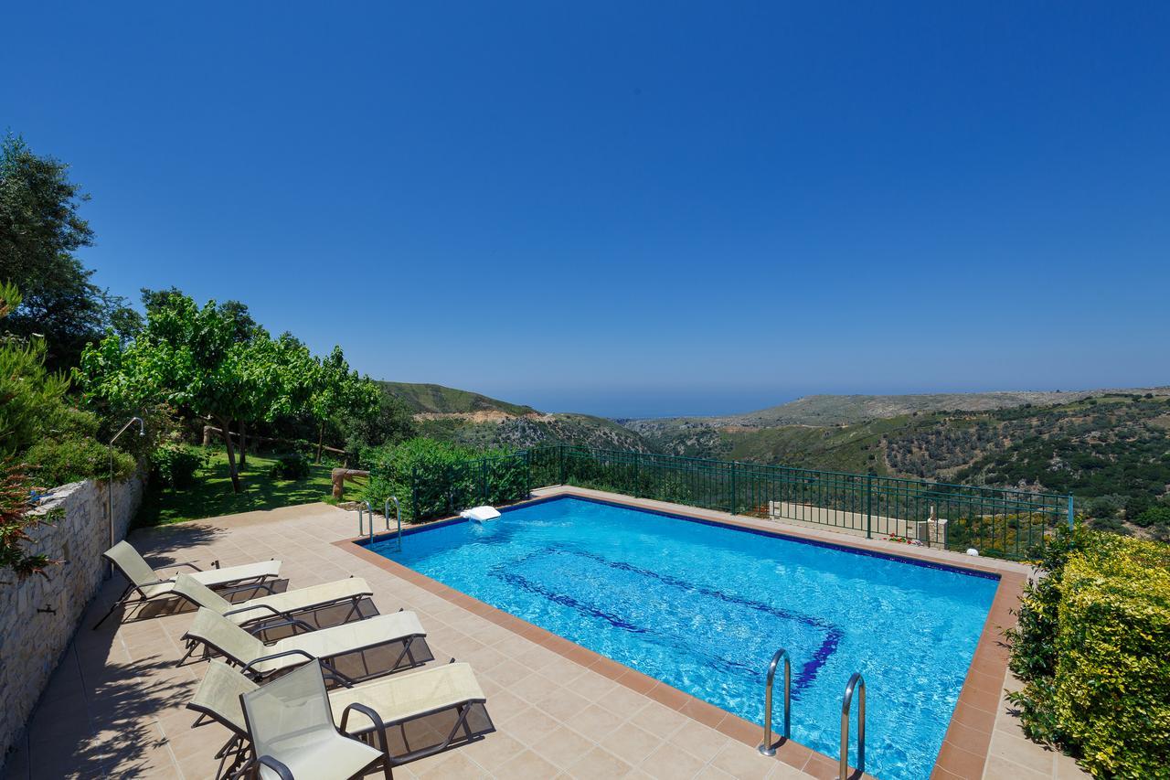 Harkia Villas Экстерьер фото