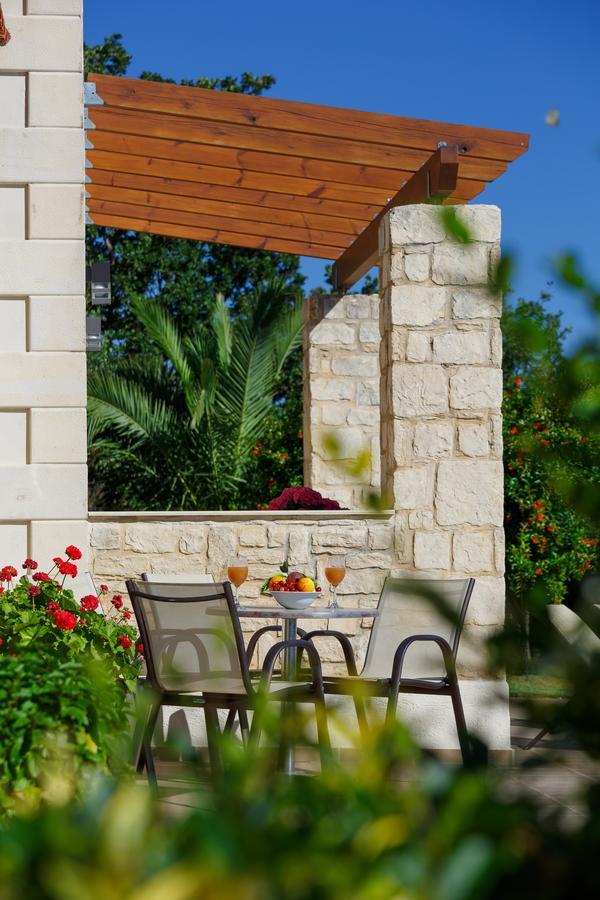 Harkia Villas Экстерьер фото